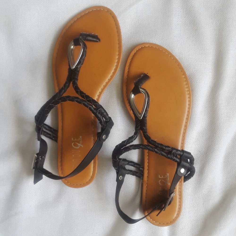 {Rouge Helium} Braided Sandals Black and Silver
